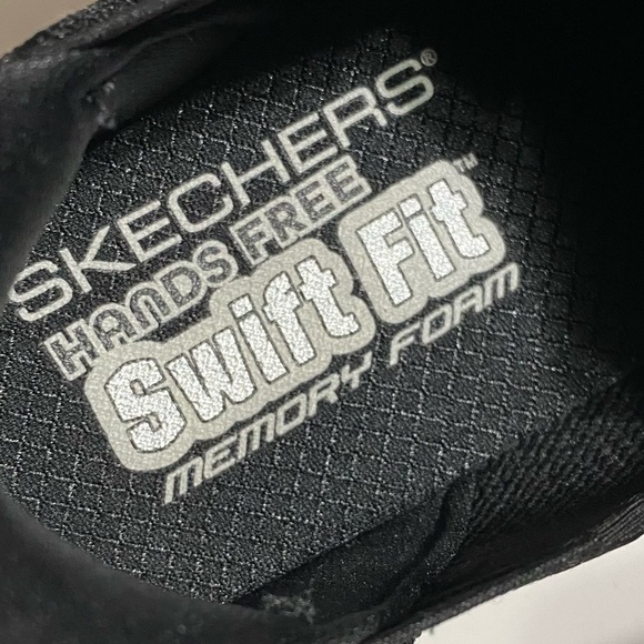 Skechers Hands Free Virtue Swift Fit Slip-On Sneaker 7 Black NWT/ NO BOX - Picture 11 of 13